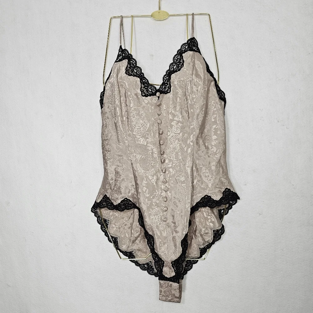 Victoria’s Secret Vintage Gold Label Satin Cream Bodysuit Nightie Large - Picture 13 of 13